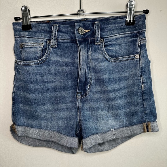 American Eagle Next Level Stretch Medium Denim Cuffed Distressed Jean Shorts 00 - Picture 1 of 5